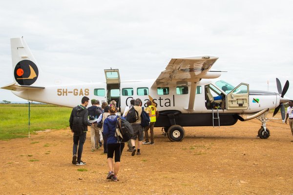 Bush plane — activities in Tanzania