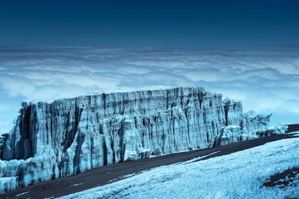 Kilimnjaro — trekking in Tanzania