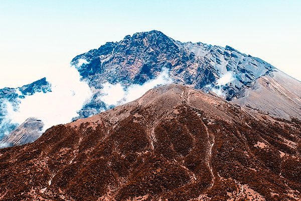 Kilimanjaro — trekking in Tanzania
