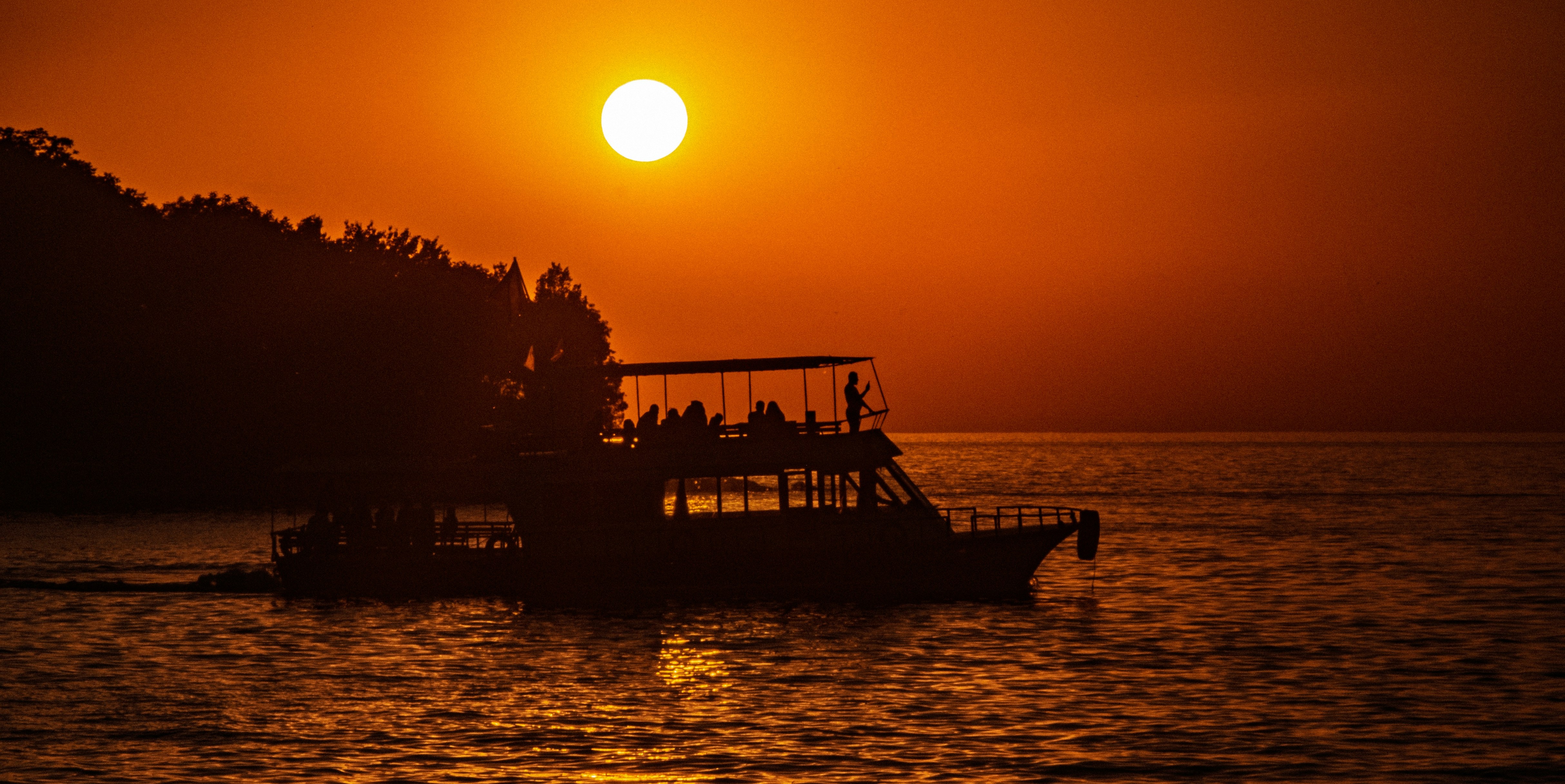 Golden Hour Dhow Sail